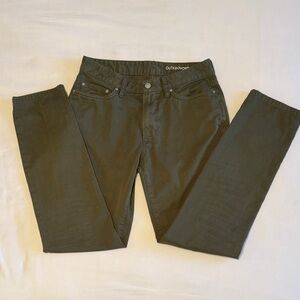 Outerknown men's pants size 30/30.  EUC. Olive green.  Worn only twice.